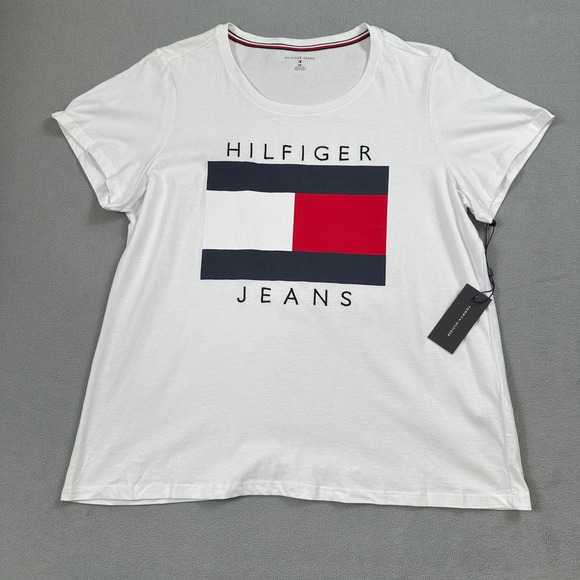 NWT Tommy Hilfiger Jeans Shirt 0X Womens White Graphic Tee Short Sleeve Top - Picture 1 of 7